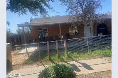 6706 N 55th Avenue, Glendale, AZ 85301 - Photo 2
