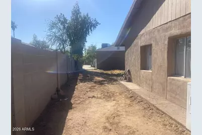 6706 N 55th Avenue, Glendale, AZ 85301 - Photo 4