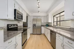 826 N 85th St, Scottsdale, AZ 85257 - Photo 12