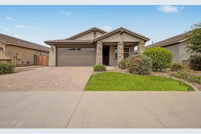 15072 W McKinley Street, Goodyear, AZ 85338 - Photo 2