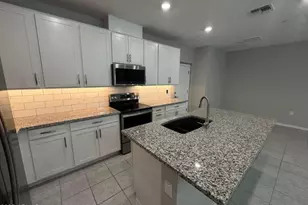 775 E Furness Dr, Gilbert, AZ 85297 - Photo 94