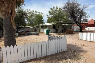 332 S 85th St, Mesa, AZ 85208 - Photo 2