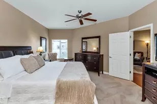 5450 E Deer Valley Dr, Phoenix, AZ 85054 - Photo 18