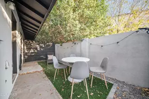 3110 N 37th St, Phoenix, AZ 85018 - Photo 18