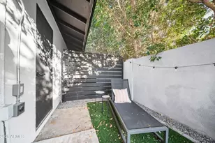 3110 N 37th St, Phoenix, AZ 85018 - Photo 20