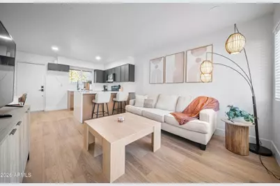 3110 N 37th Street #7, Phoenix, AZ 85018 - Photo 4