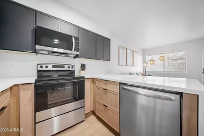 3110 N 37th Street #6, Phoenix, AZ 85018 - Photo 10