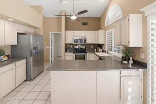 18906 N 88th Dr, Peoria, AZ 85382 - Photo 16