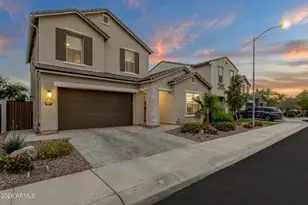 4817 E Muriel Dr, Scottsdale, AZ 85254 - Photo 2