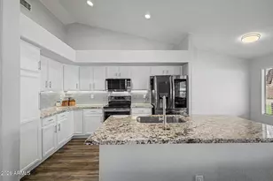 15344 W Memory Ln, Surprise, AZ 85374 - Photo 14