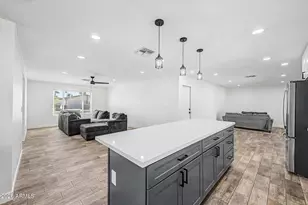 2174 E Palmcroft Dr, Tempe, AZ 85282 - Photo 6