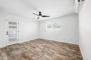 2174 E Palmcroft Dr, Tempe, AZ 85282 - Photo 14