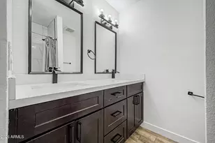 2174 E Palmcroft Dr, Tempe, AZ 85282 - Photo 24