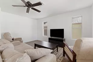10222 W Jessie Ln, Peoria, AZ 85383 - Photo 16