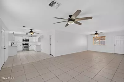 6401 E Fox Hollow Lane, San Tan Valley, AZ 85140 - Photo 10