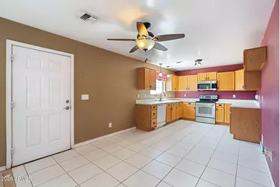 6401 E Fox Hollow Lane, San Tan Valley, AZ 85140 - Photo 10