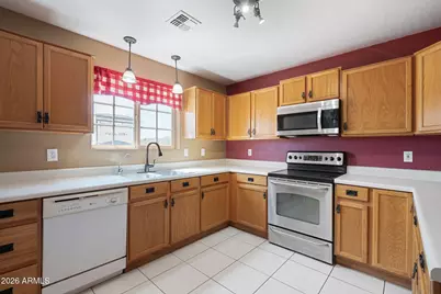 6401 E Fox Hollow Lane, San Tan Valley, AZ 85140 - Photo 12