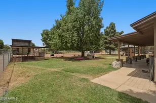 7740 N 175th Ave, Waddell, AZ 85355 - Photo 42