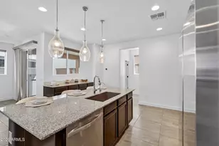 7039 W Corona Dr, Chandler, AZ 85226 - Photo 12