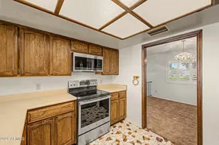 618 E Harwell Rd, Gilbert, AZ 85234 - Photo 16
