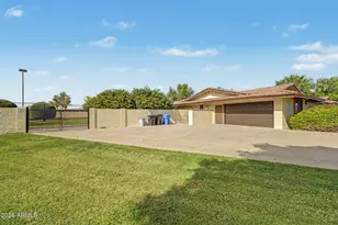 618 E Harwell Rd, Gilbert, AZ 85234 - Photo 48