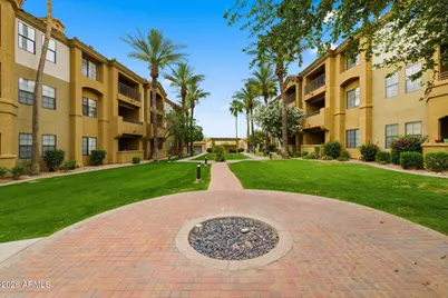 5302 E Van Buren Street #2009, Phoenix, AZ 85008 - Photo 14