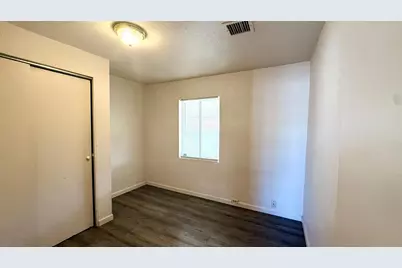 5547 W Gardenia Avenue, Glendale, AZ 85301 - Photo 18