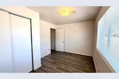 5547 W Gardenia Avenue, Glendale, AZ 85301 - Photo 42