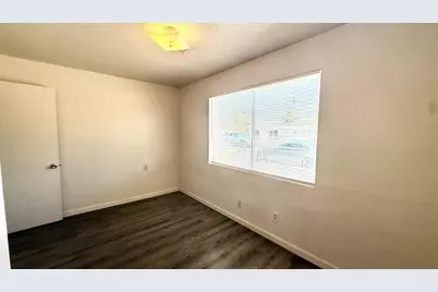 5547 W Gardenia Avenue, Glendale, AZ 85301 - Photo 56