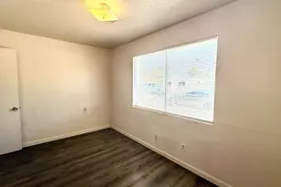 5547 W Gardenia Ave, Glendale, AZ 85301 - Photo 56