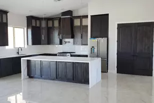 24025 W Beacon Ln, Wittmann, AZ 85361 - Photo 14