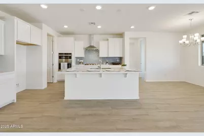 19214 W Missouri Avenue, Litchfield Park, AZ 85340 - Photo 8