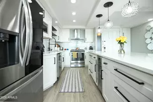 2323 N Central Ave, Phoenix, AZ 85004 - Photo 8