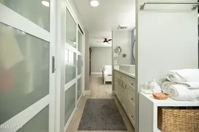 2323 N Central Avenue #1702, Phoenix, AZ 85004 - Photo 30