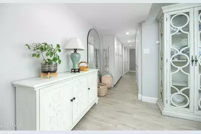 2323 N Central Avenue #1702, Phoenix, AZ 85004 - Photo 20