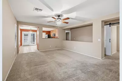 8438 E Keats Avenue, Mesa, AZ 85209 - Photo 2