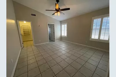 21611 N 48th Place, Phoenix, AZ 85054 - Photo 18