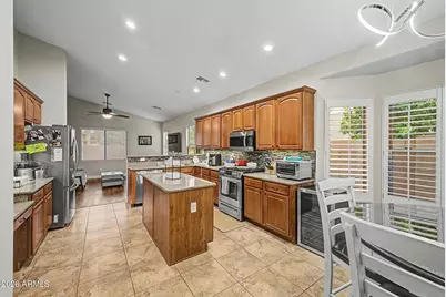 3644 S Danielson Way, Chandler, AZ 85286 - Photo 10