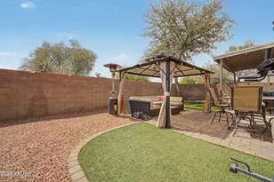 17573 W Mandalay Ln, Surprise, AZ 85388 - Photo 32