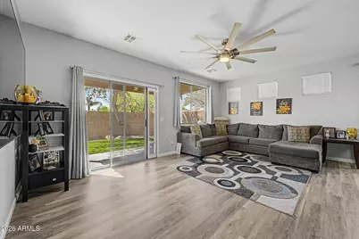 17573 W Mandalay Lane, Surprise, AZ 85388 - Photo 6