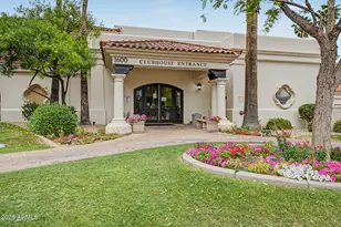 1633 E Lakeside Dr, Gilbert, AZ 85234 - Photo 4