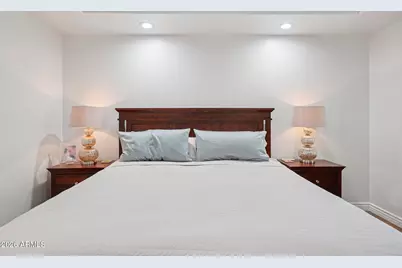 5450 E Deer Valley Drive #1226, Phoenix, AZ 85054 - Photo 14