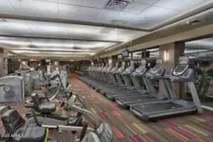 15628 W Hidden Creek Ln, Surprise, AZ 85374 - Photo 36