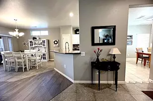 15628 W Hidden Creek Ln, Surprise, AZ 85374 - Photo 16