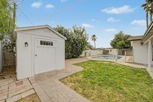 2801 E Angela Dr, Phoenix, AZ 85032 - Photo 38