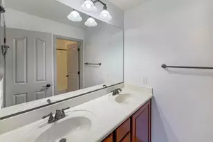 7085 W Andrew Ln, Peoria, AZ 85383 - Photo 6