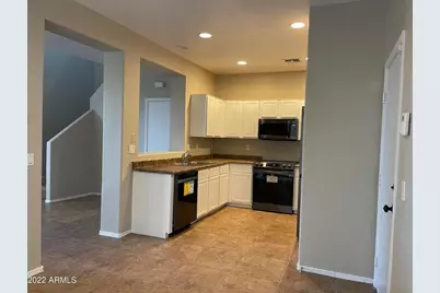 6933 S 9th Avenue, Phoenix, AZ 85041 - Photo 4