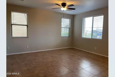6933 S 9th Avenue, Phoenix, AZ 85041 - Photo 2