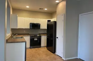 6933 S 9th Ave, Phoenix, AZ 85041 - Photo 28