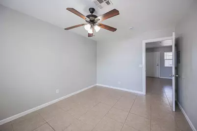 349 N 11th Street #210, Phoenix, AZ 85006 - Photo 4